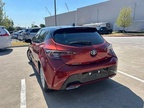 Used 2020 Toyota Corolla SE FWD image 5