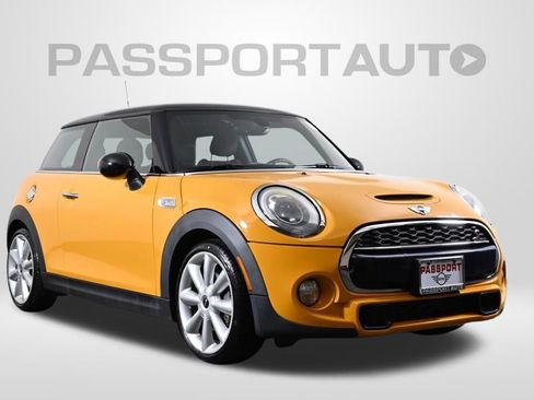 Used 2014 MINI Cooper S FWD image 3