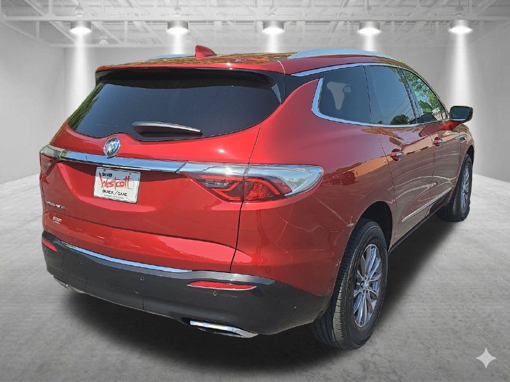 Certified 2023 Buick Enclave Essence FWD image 10