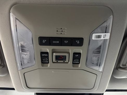 Used 2025 Toyota RAV4 Limited w/ Advanced Technology Package AWD/4WD image 27