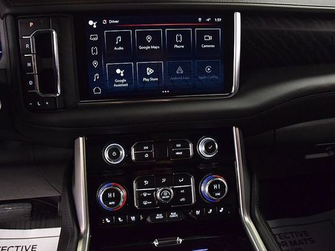 Used 2024 GMC Yukon Denali image 26