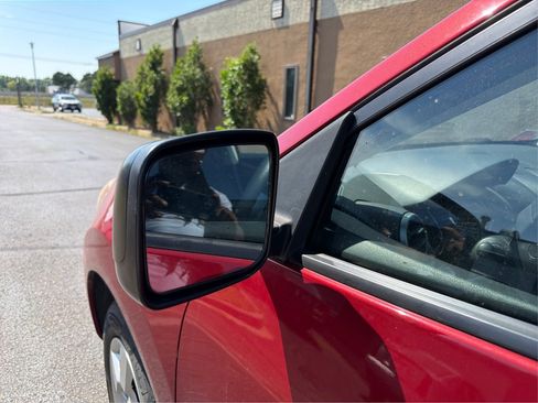 Used 2013 Nissan Rogue S FWD image 21