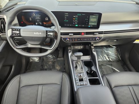 New 2026 Kia Sorento EX AWD/4WD image 9