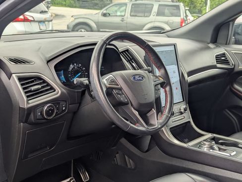 Used 2023 Ford Edge ST-Line AWD/4WD image 9