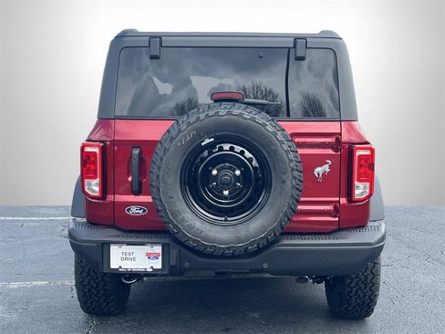 New 2026 Ford Bronco Big Bend w/ Black Diamond Package image 23