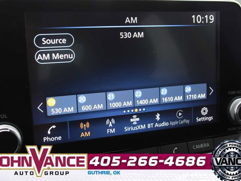 Used 2025 Nissan Sentra SV FWD image 30