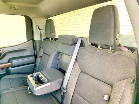 Used 2021 Chevrolet Silverado 1500 RST RWD image 19