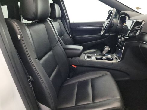Used 2021 Jeep Grand Cherokee Limited AWD/4WD image 21
