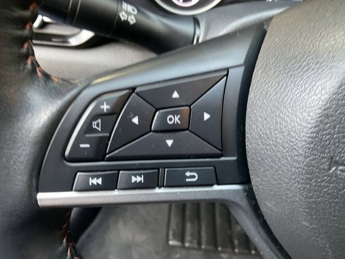 Used 2022 Nissan Sentra SR image 30