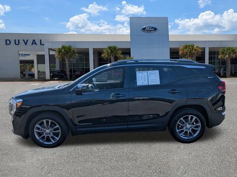 Used 2023 GMC Terrain SLT image 6