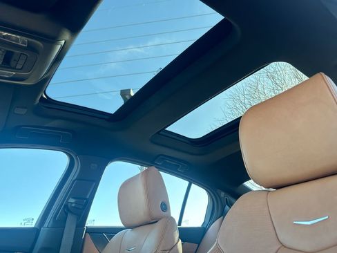 New 2025 Cadillac CT5 Sport w/ Platinum Package image 31