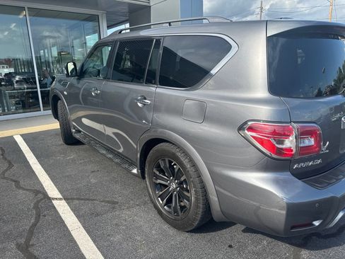 Used 2020 Nissan Armada Platinum w/ Captain's Chairs Package AWD/4WD image 9