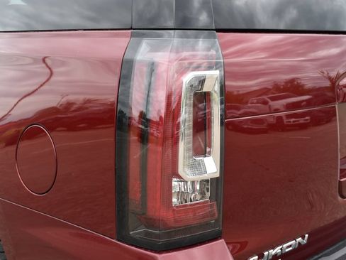 Used 2016 GMC Yukon SLE w/ Convenience Package AWD/4WD image 9