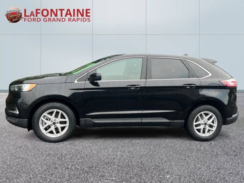 Certified 2023 Ford Edge SEL w/ Convenience Package AWD/4WD image 4