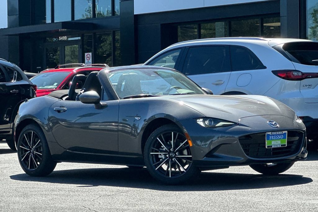 New 2026 MAZDA MX-5 Miata Grand Touring w/ Weather Package RWD image 3