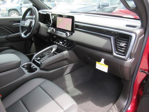 New 2026 GMC Canyon Elevation w/ Convenience Package RWD image 11