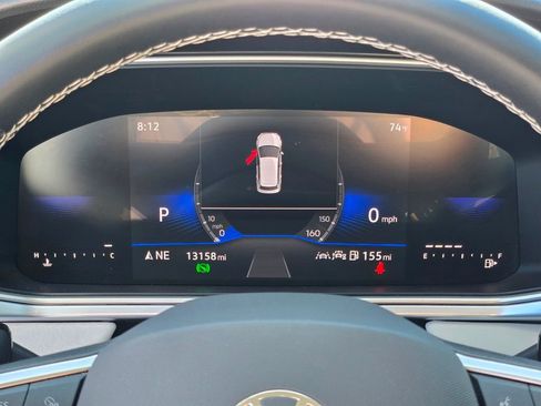 Certified 2025 Volkswagen Taos SE w/ Panoramic Sunroof Package FWD image 16