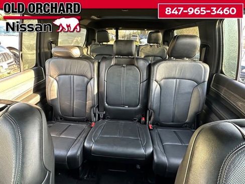Used 2022 Jeep Wagoneer Series II w/ Premium Group I AWD/4WD image 11