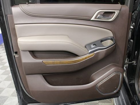 Used 2019 GMC Yukon XL Denali AWD/4WD image 61