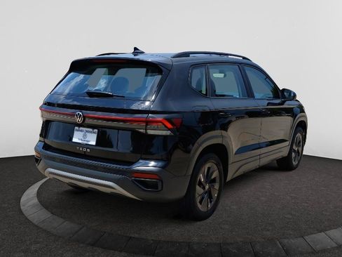 Used 2025 Volkswagen Taos S FWD image 7