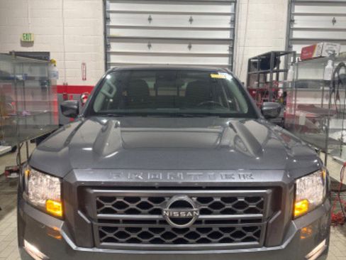 Used 2023 Nissan Frontier SV w/ SV Convenience Package image 36