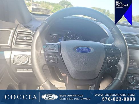 Certified 2016 Ford Explorer XLT w/ Equipment Group 202A image 28