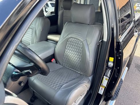Used 2011 Toyota Tundra Limited w/ Memory Pkg AWD/4WD image 12