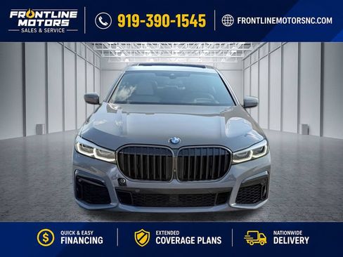 Used 2020 BMW 750i xDrive w/ M Sport Package AWD/4WD image 4