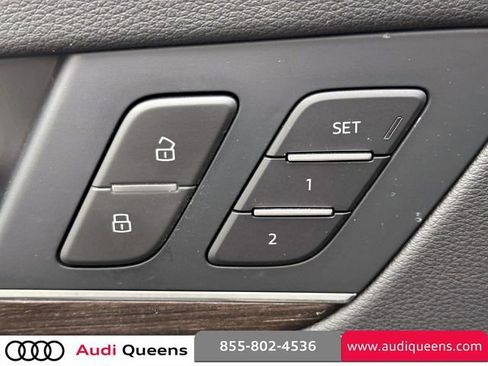 Used 2023 Audi Q5 2.0T Premium Plus w/ Premium Plus Package AWD/4WD image 18