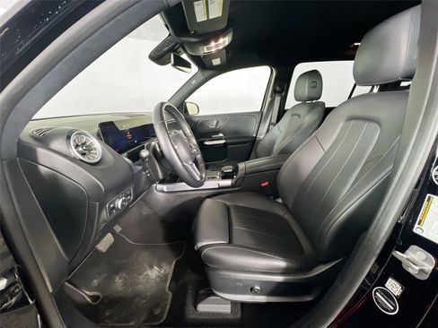 Certified 2023 Mercedes-Benz EQB 300 4MATIC image 21