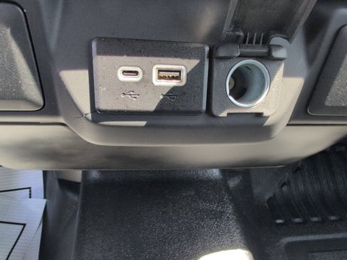 Used 2025 Chevrolet Silverado 1500 W/T RWD image 21