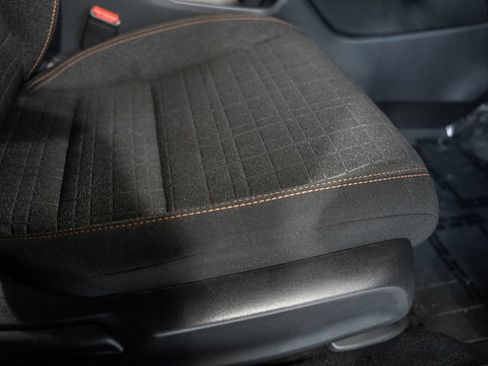 Used 2025 Honda HR-V Sport image 31