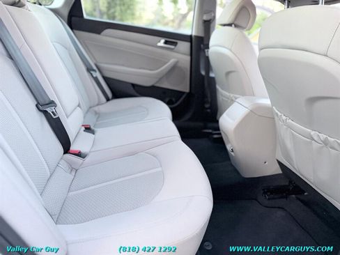 Used 2015 Hyundai Sonata SE w/ Option Group 09 image 18