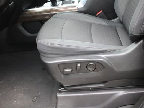 Used 2024 Chevrolet Silverado 1500 LT image 20