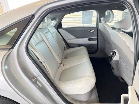 Used 2023 Hyundai Ioniq 6 SEL image 13