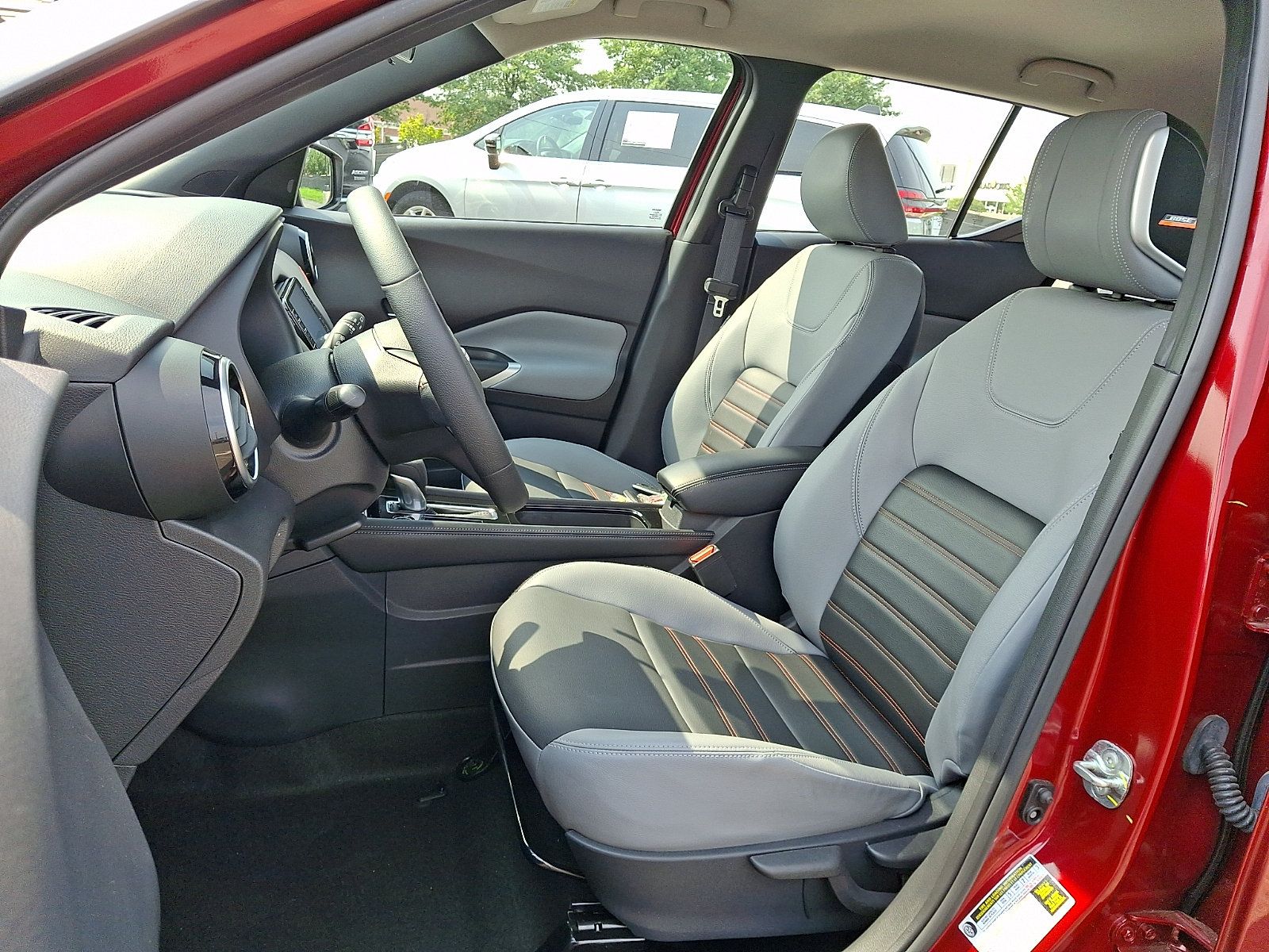 Certified 2023 Nissan Kicks SR w/ SR Premium Package FWD image 16