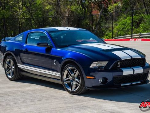 Used 2010 Ford Mustang Shelby GT500 RWD image 36