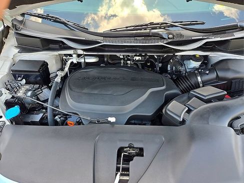 Used 2023 Honda Odyssey Touring image 11