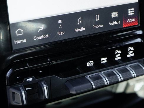 Used 2023 RAM 2500 Laramie image 32