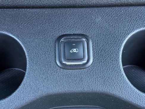 Used 2025 Mercedes-Benz Sprinter 3500 w/ Charging Package, Dashboard image 31