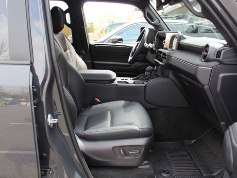 Used 2025 Toyota Land Cruiser w/ Premium Package image 32