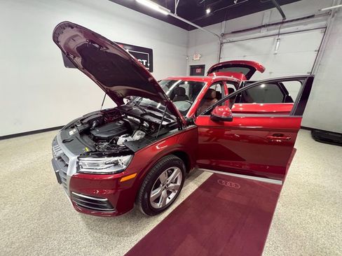 Used 2018 Audi Q5 2.0T Premium image 40