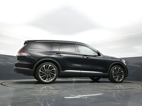 Used 2023 Lincoln Aviator Reserve w/ Equipment Group 201A AWD/4WD image 29