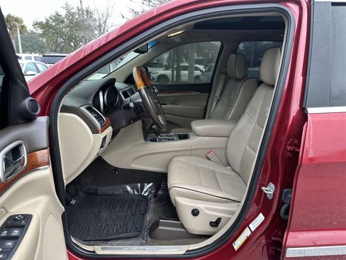 Used 2012 Jeep Grand Cherokee Overland image 2