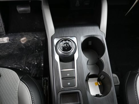 New 2025 Ford Escape SE image 26