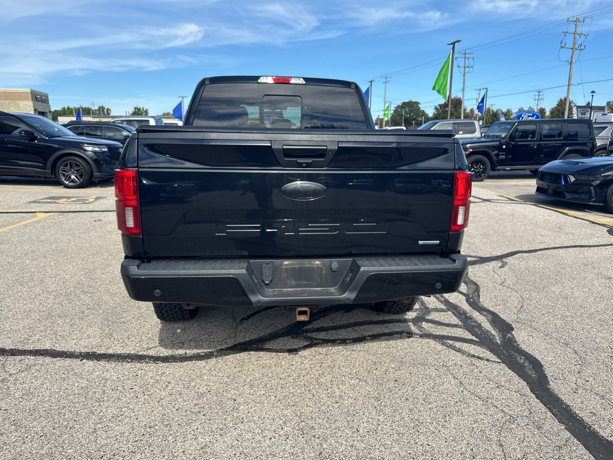 Used 2018 Ford F150 XLT w/ Equipment Group 302A Luxury AWD/4WD image 7