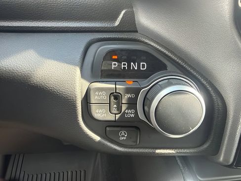 Used 2025 RAM 1500 Big Horn AWD/4WD image 14