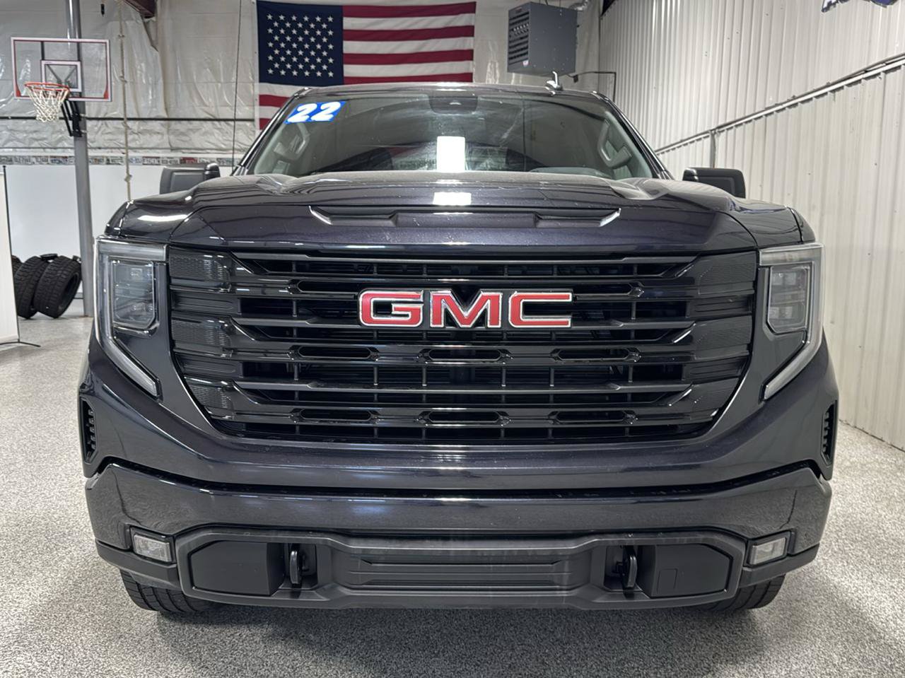 Used 2022 GMC Sierra 1500 Elevation AWD/4WD image 3