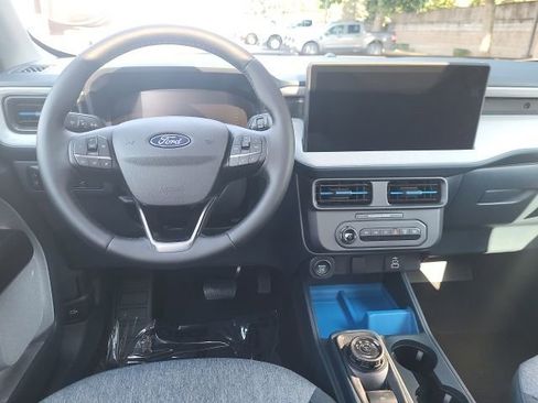 New 2025 Ford Maverick XLT w/ XLT Luxury Package image 16