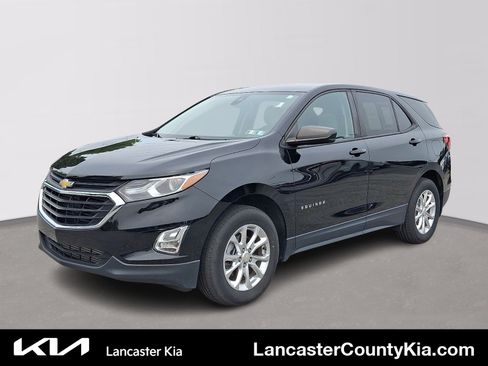 Used 2020 Chevrolet Equinox LS w/ LS Convenience Package AWD/4WD image 1